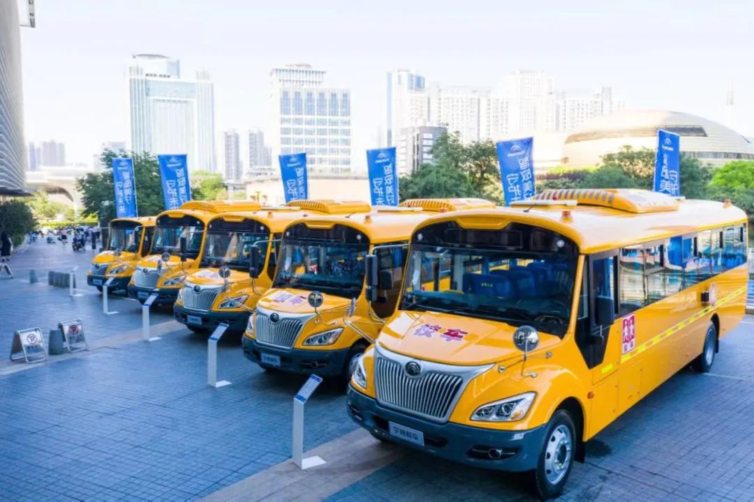 什么？校車也有“寒假作業(yè)”！